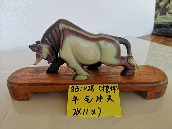 牛气冲天（摆件）